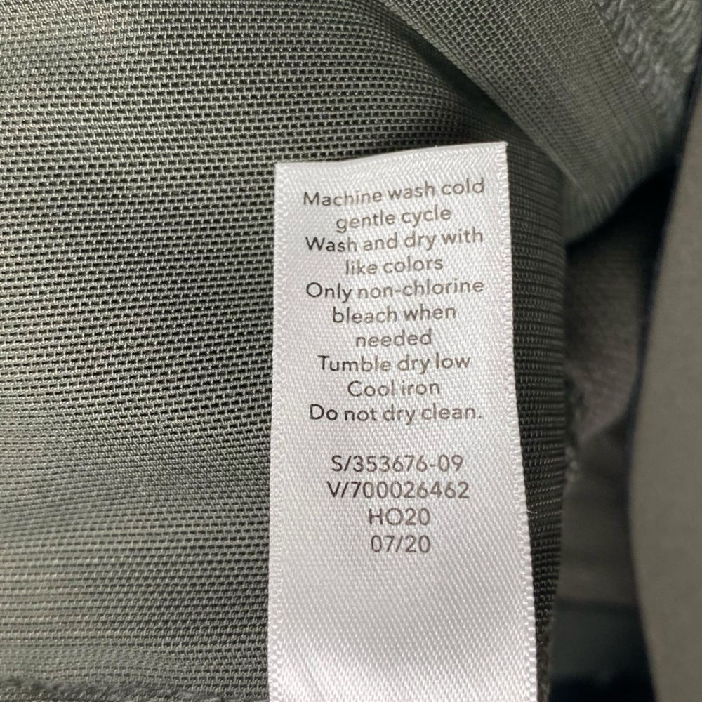 Athleta Wander Stash Skinny Olive Green Stretch Pockets Pant Hiking Outdoor 4T - Picture 13 of 14